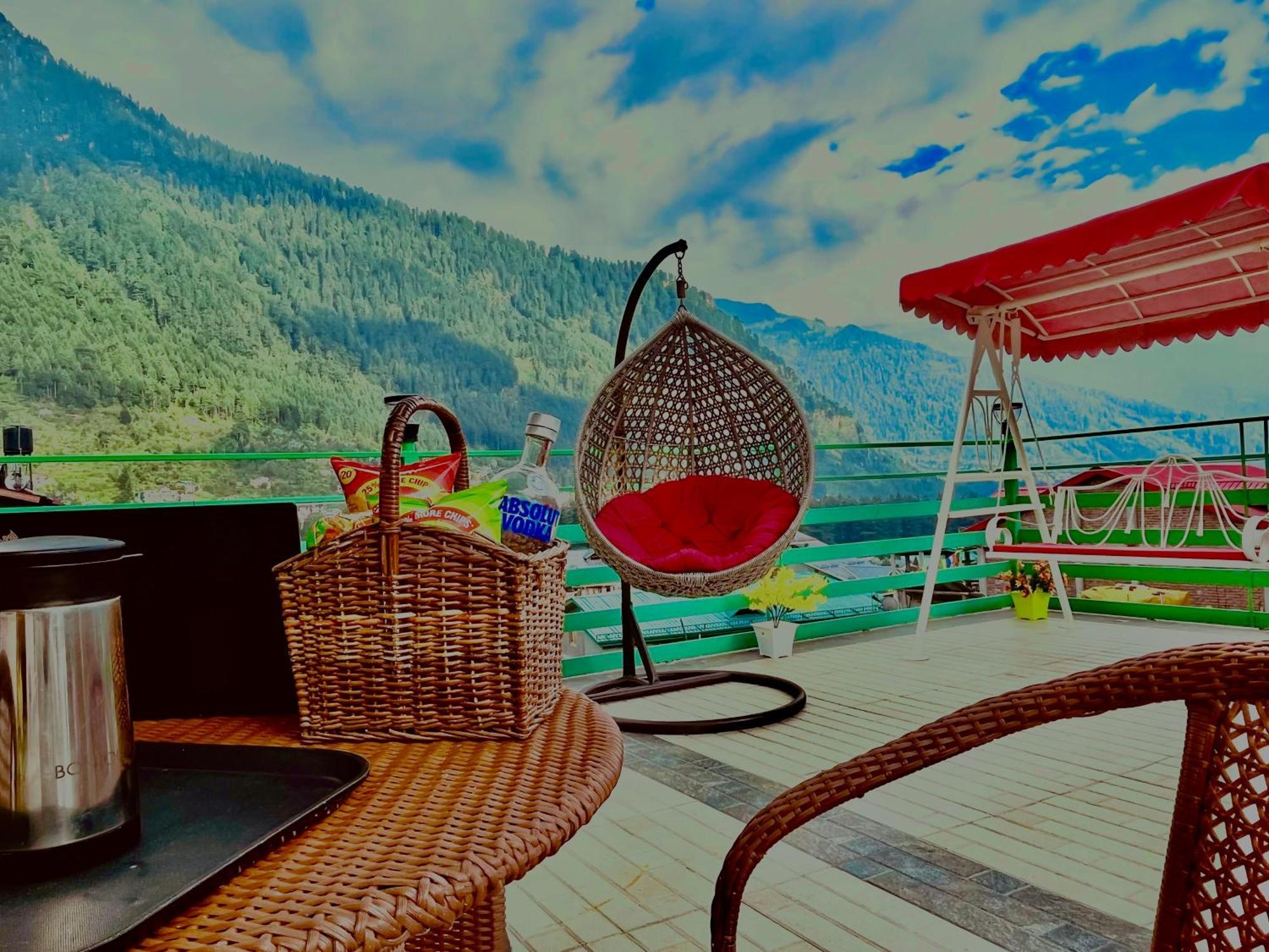 Vista Resort, Manali - ! Near Mall Road !! Hot & Cold Ac Rooms !! Best Selling !! Big Parking !! Luxury Collection !! Open Terrace !! Lift !! Playing Zone !! Property Of The Year ! Exterior foto